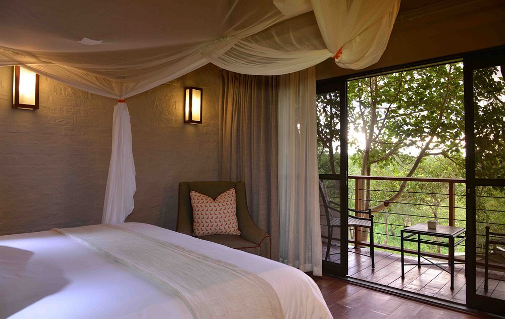 Victoria Falls Safari Suites Kültér fotó