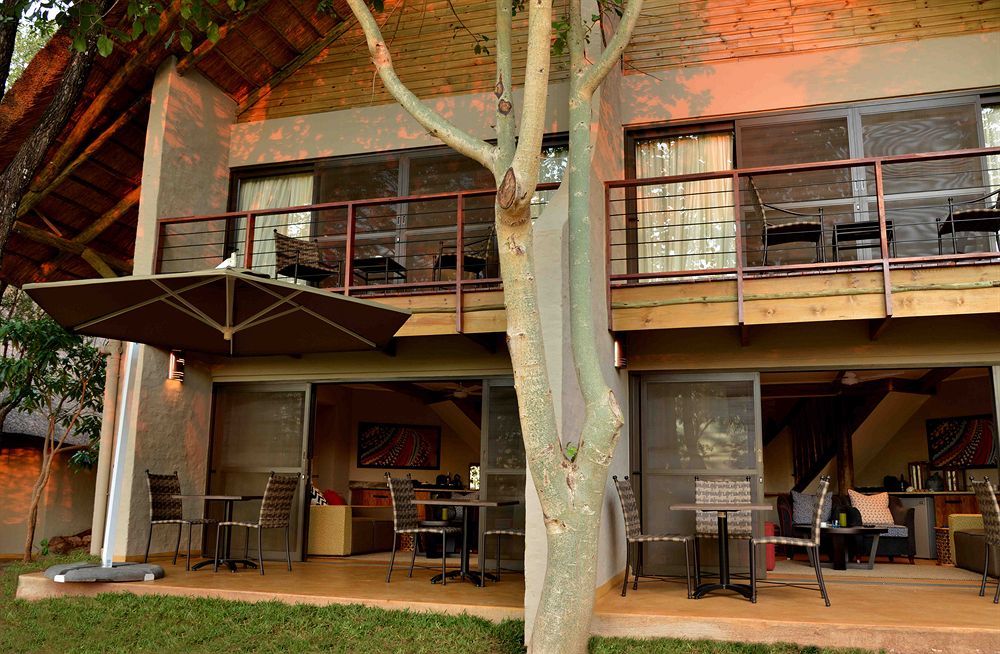 Victoria Falls Safari Suites Kültér fotó