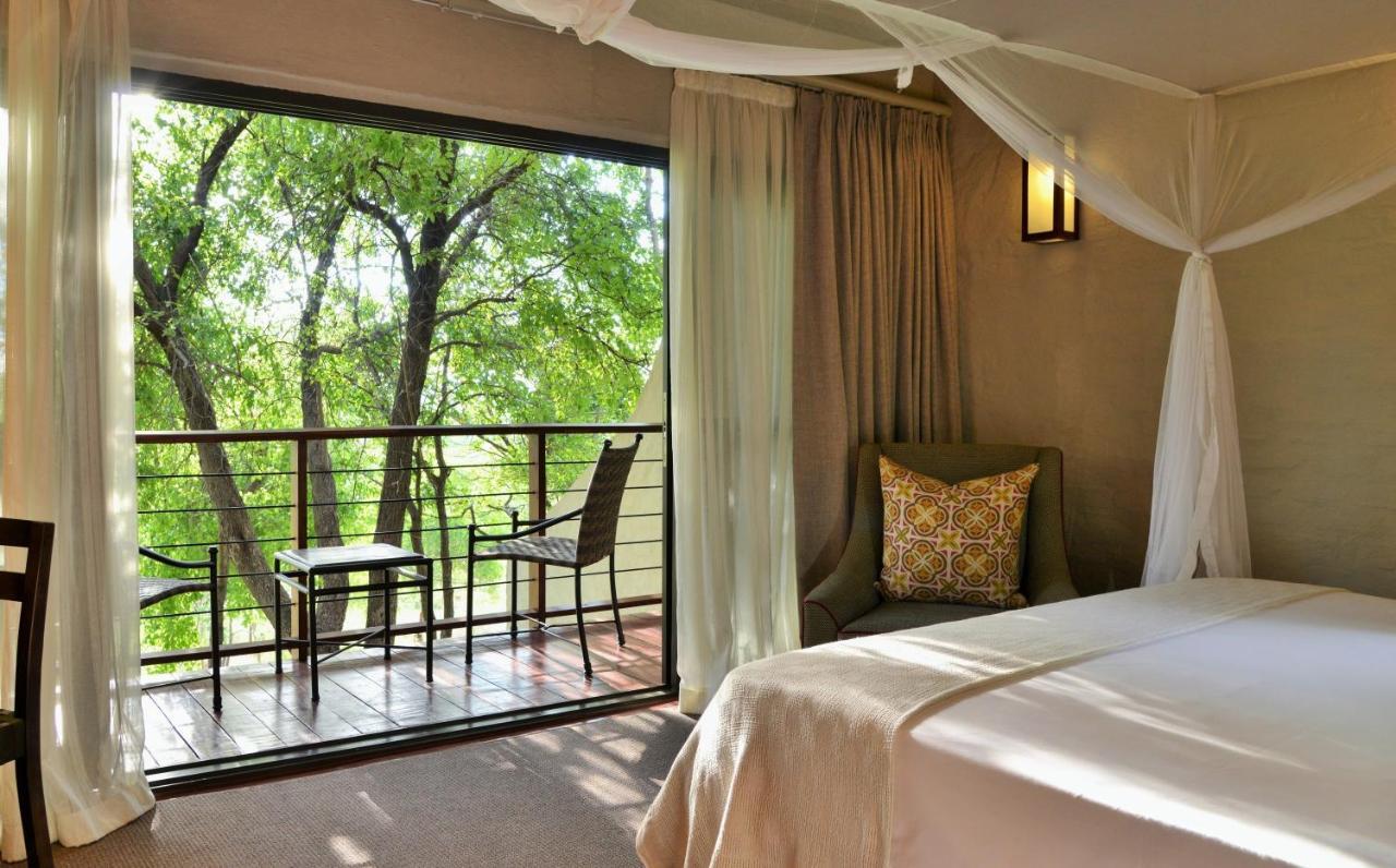 Victoria Falls Safari Suites Szoba fotó